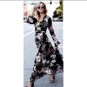 VICI Floral Maxi Dress Medium